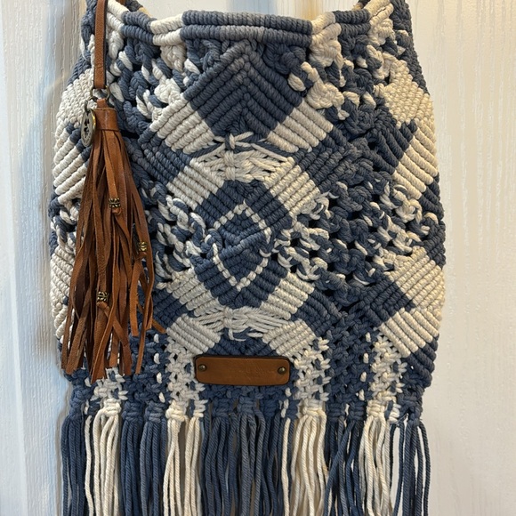 Lucky Brand Boho Macrame Crossbody - Picture 3 of 5
